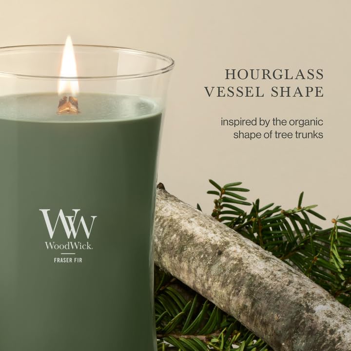 WoodWick flame and melt pool illustrating even burn and fuller fragrance release