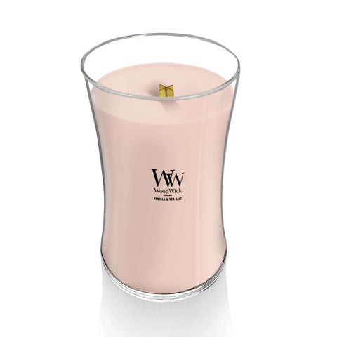 WoodWick wax and pour detail showing texture and consistent burn benefit