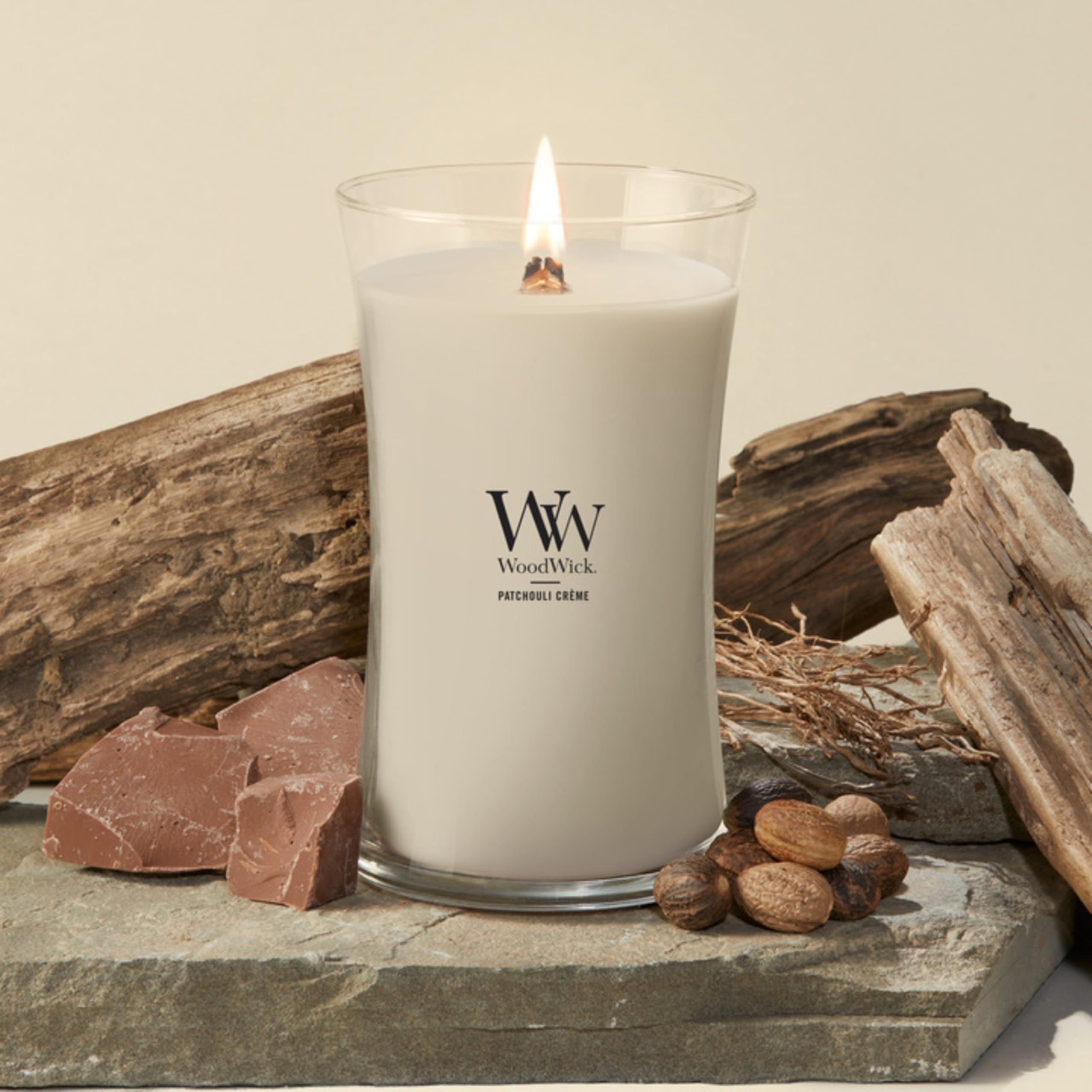 WoodWick Patchouli Crème wooden lid close-up showing texture and neat storage benefit