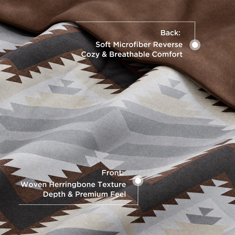 Woolrich reverse view of solid brown back offering a quieter, versatile look