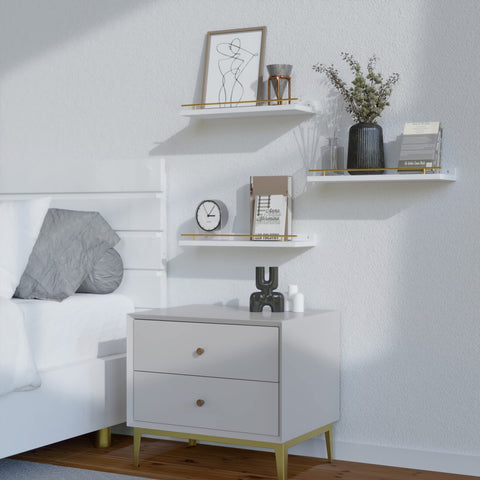 WOPITUES kitchen arrangement with jars and spices to maximize wall space