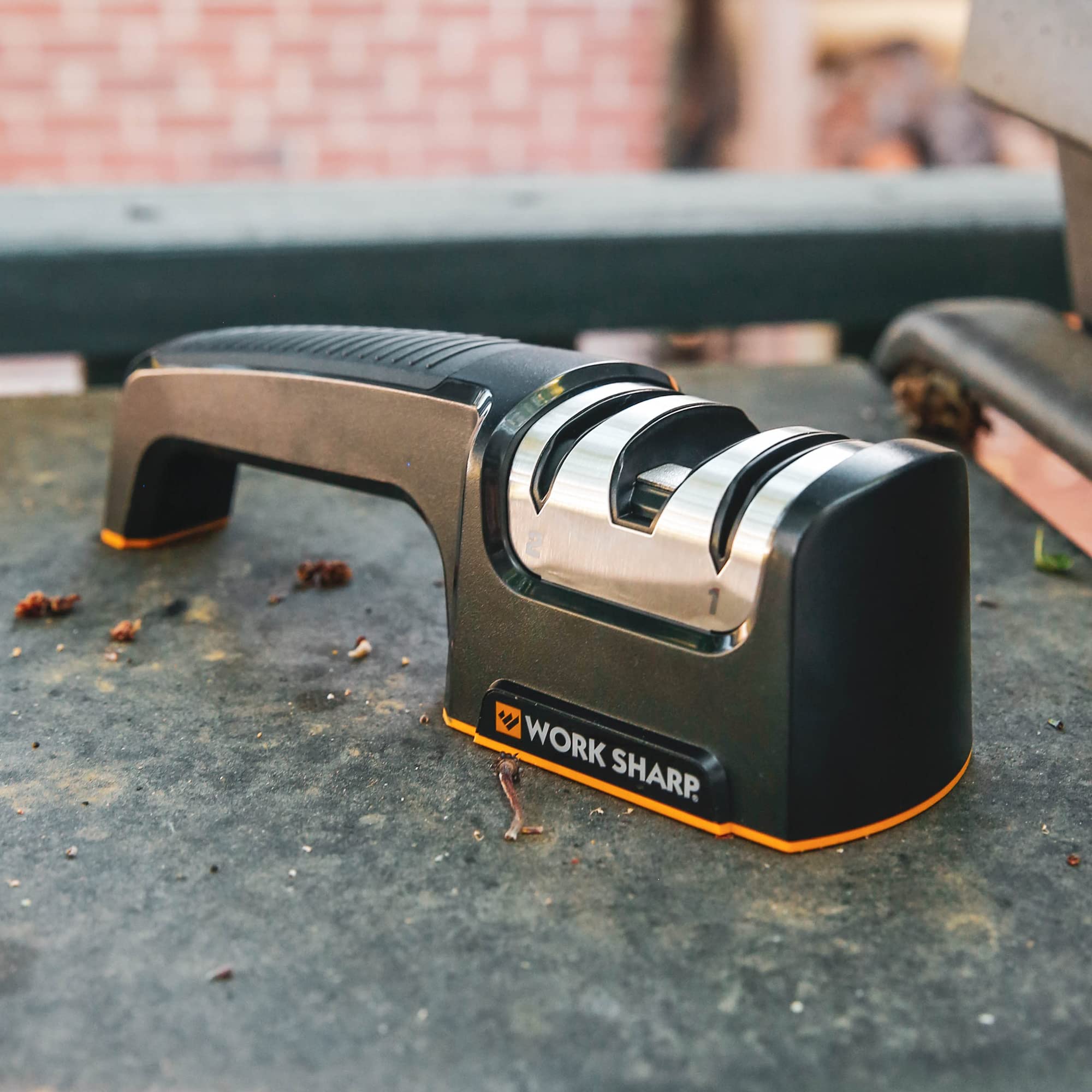 WORK SHARP rubber handle image emphasizing comfortable grip for safer pulls