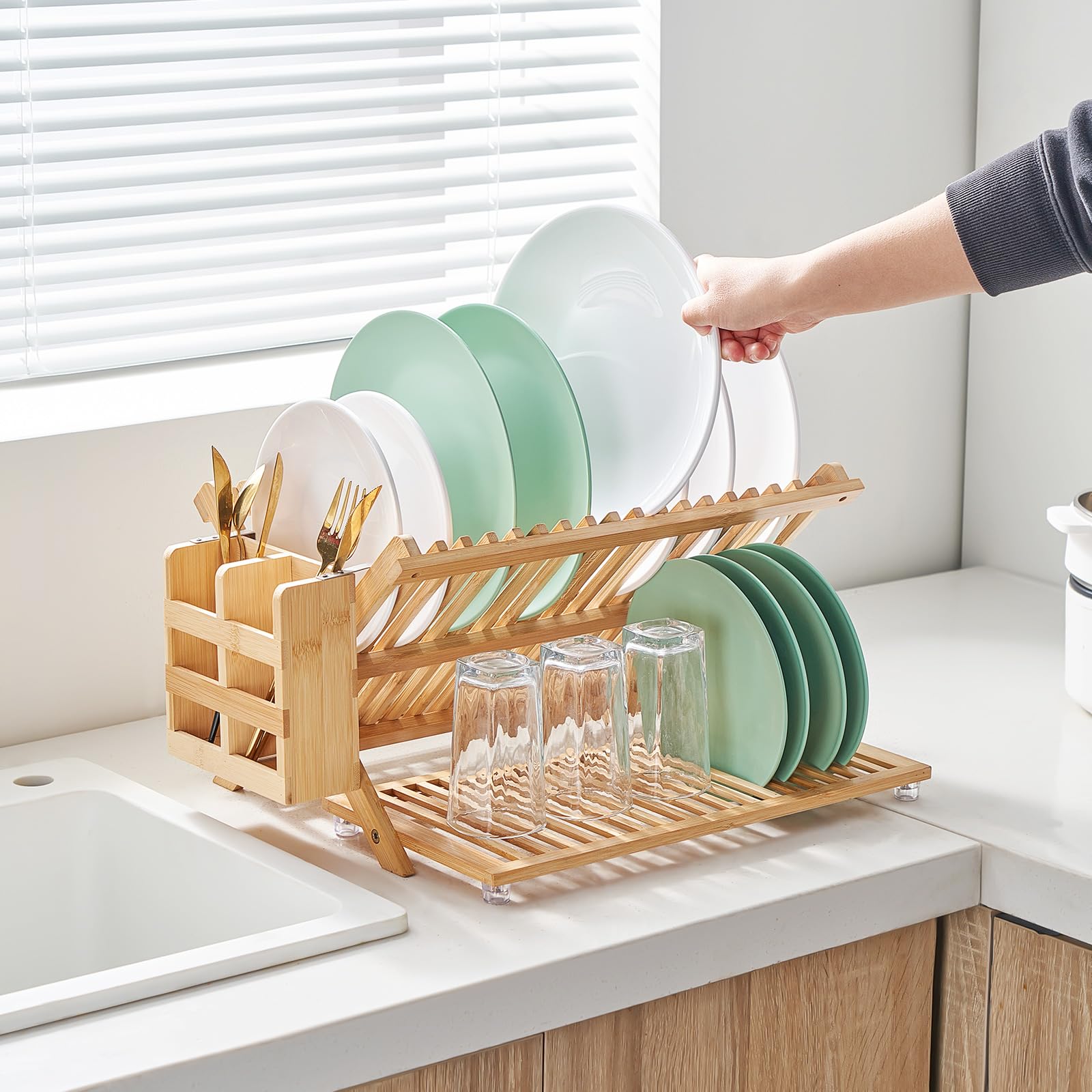 Worthyeah utensil holder clipped on rack with drain holes for faster drying