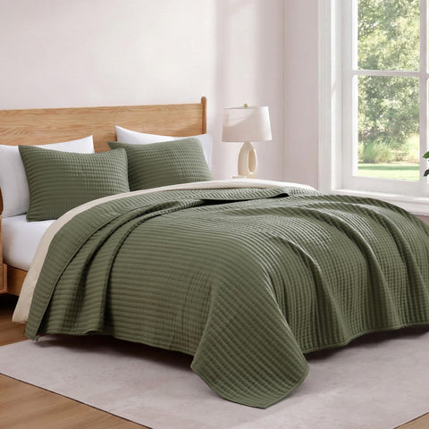 WRENSONGE quilt styled on king bed for cozy, breathable bedroom setup
