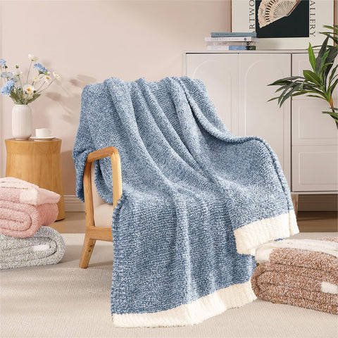 WRENSONGE reversible side contrast displaying two colors for versatile styling