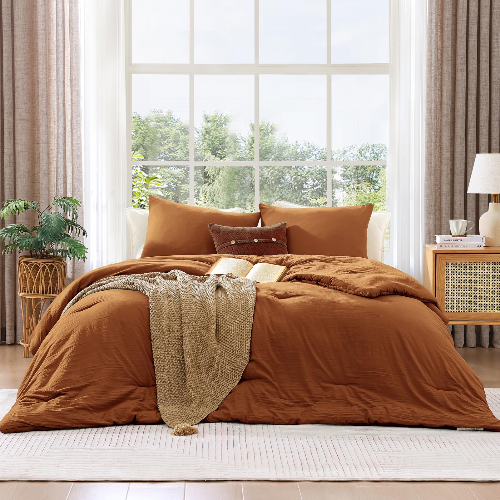 WRENSONGE comforter with ruler and hand showing true 90x90 queen size