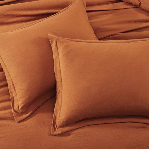 WRENSONGE comforter on bed showing true king scale and full coverage