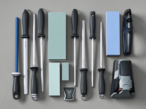 Wüsthof sharpener packaging instructions displayed for proper and safe use