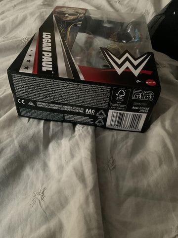 WWE Logan Paul accessories and hands for varied action play