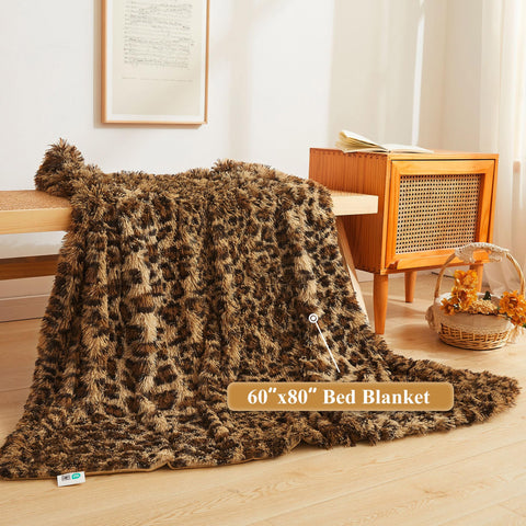 XeGe close-up of faux fur texture highlighting plush softness and cozy feel