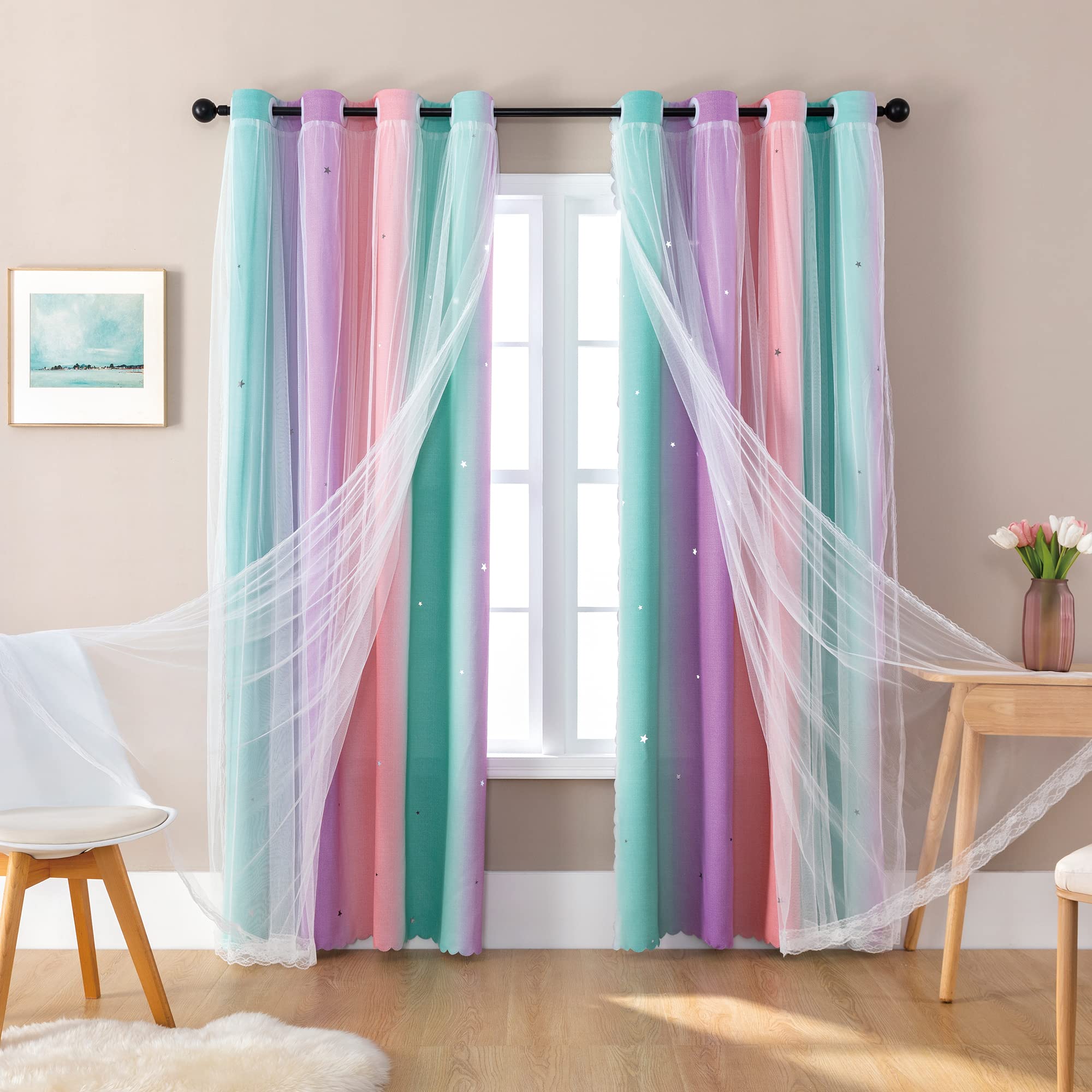 XiDi close-up of lace edge on sheer layer, decorative and durable finish