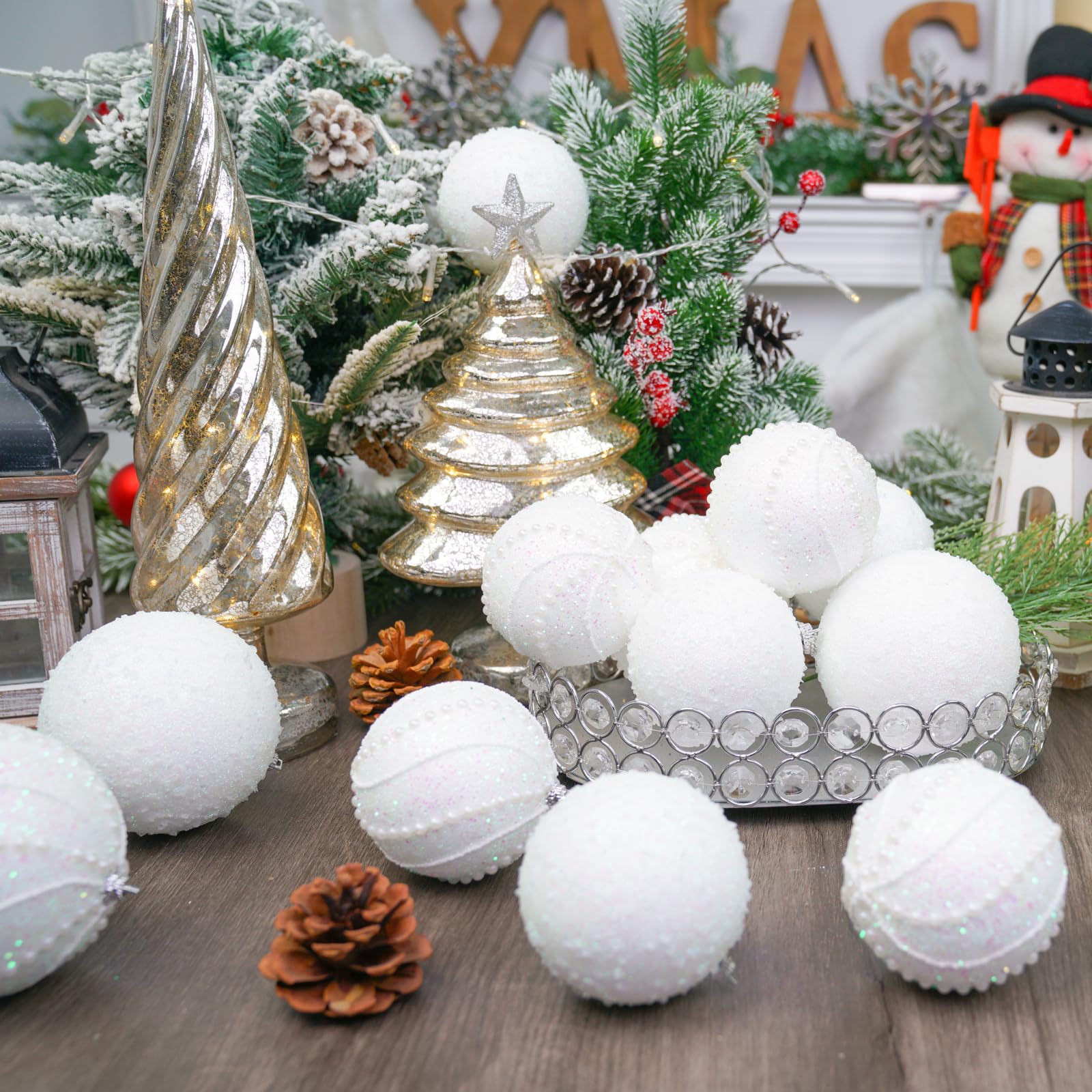 XmasExp cap and string detail showing secure attachment for easy hanging