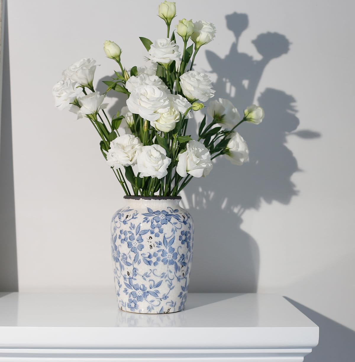 XMZXKJ close-up of floral pattern highlighting fine porcelain detail
