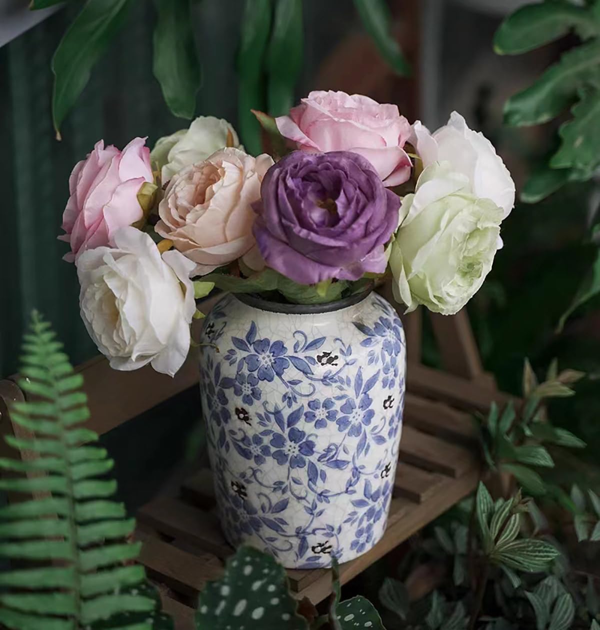 XMZXKJ vase with flowers showing scale and styling in a room