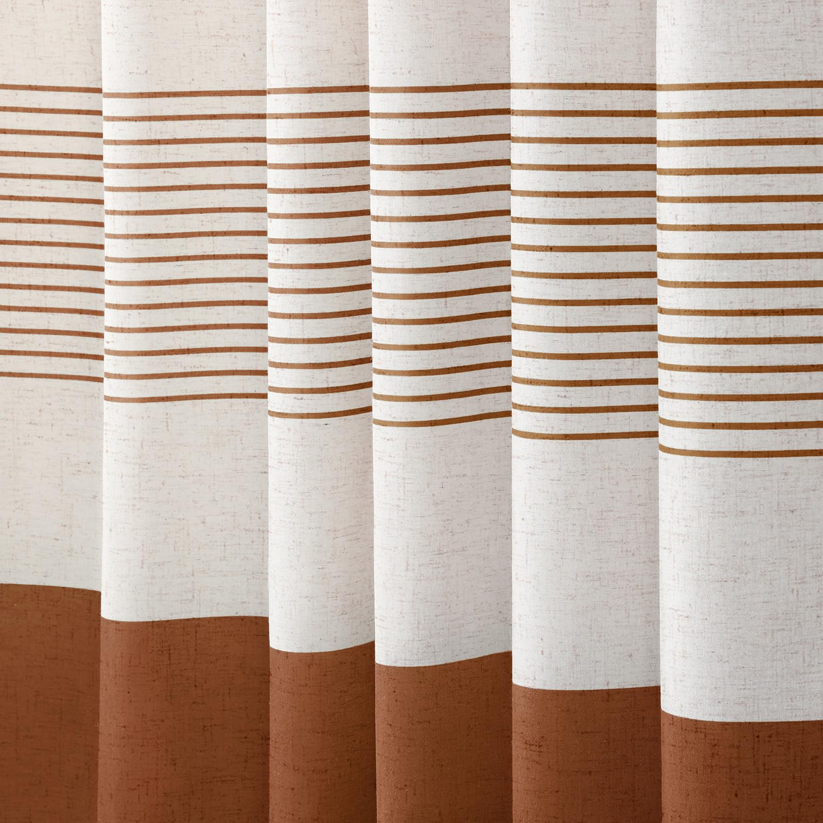 XOGUIBO rust-resistant grommet and hook demonstrating easy installation