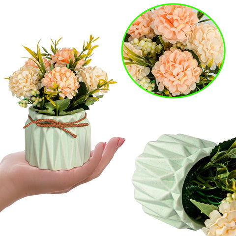 XONOR ceramic vase detail emphasizing sturdy finish and stability