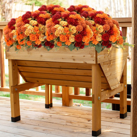 XunYee porch display under awning, weather-friendly seasonal styling benefit