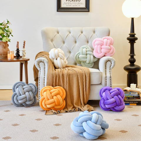 Xuyier close velvet texture highlights plush touch and visual warmth