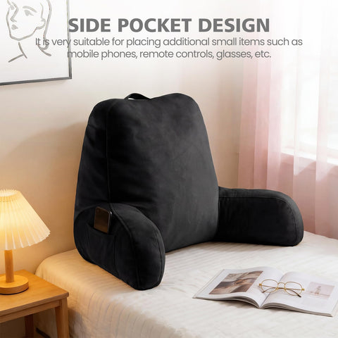 Yagamo used for gaming on sofa demonstrating armrest stability