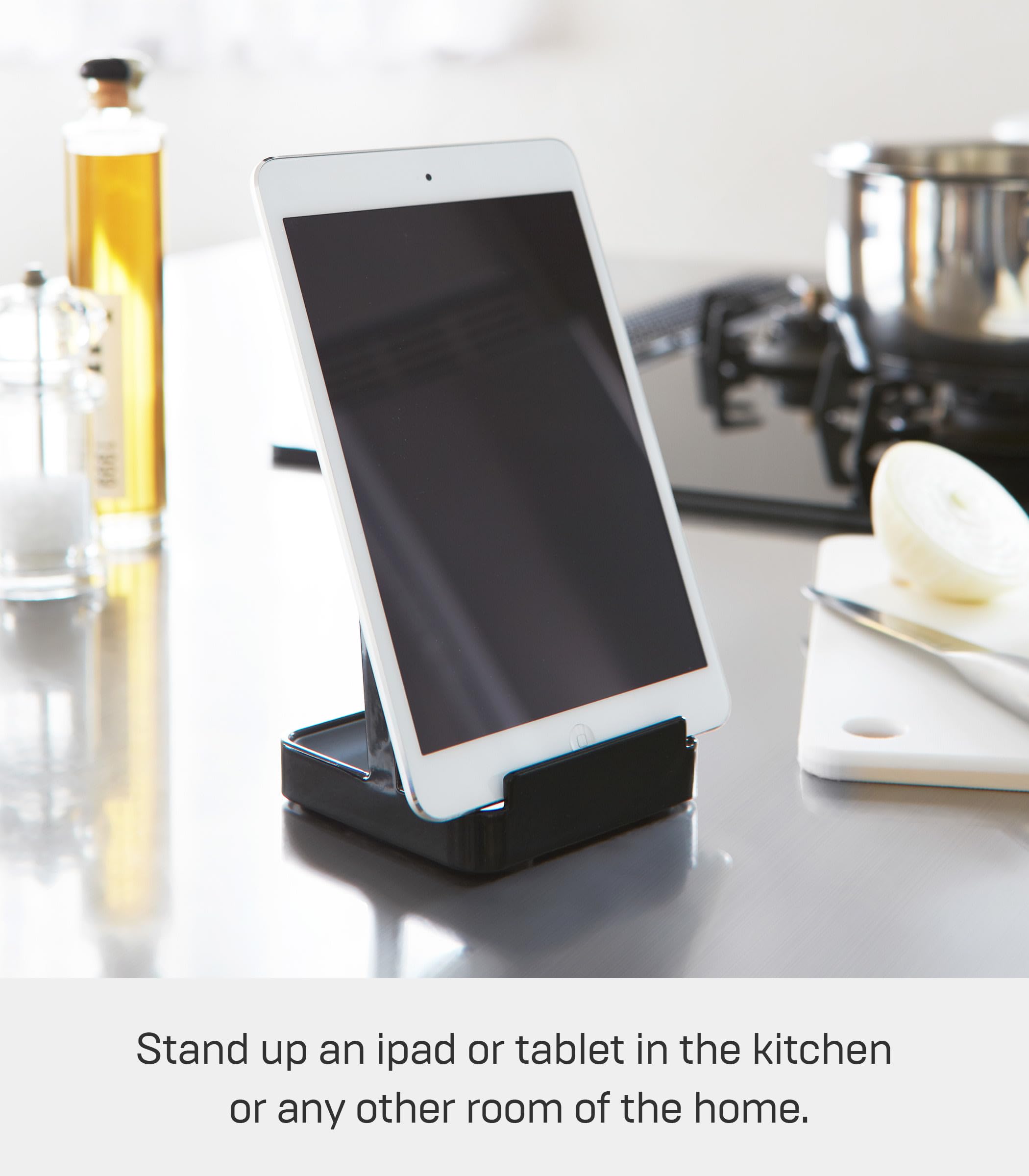 YAMAZAKI propping a tablet for hands-free recipe viewing while cooking