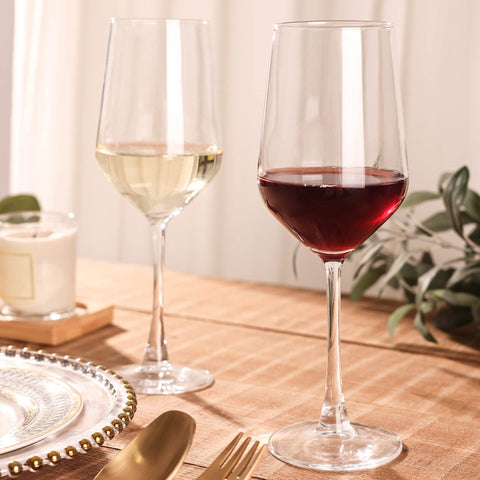 YANGNAY full set on dinner table for entertaining and styling benefit