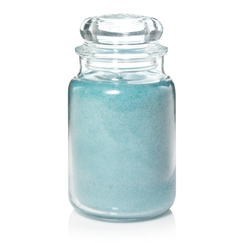 Yankee Candle Bahama Breeze on a beach-themed table creating vacation mood
