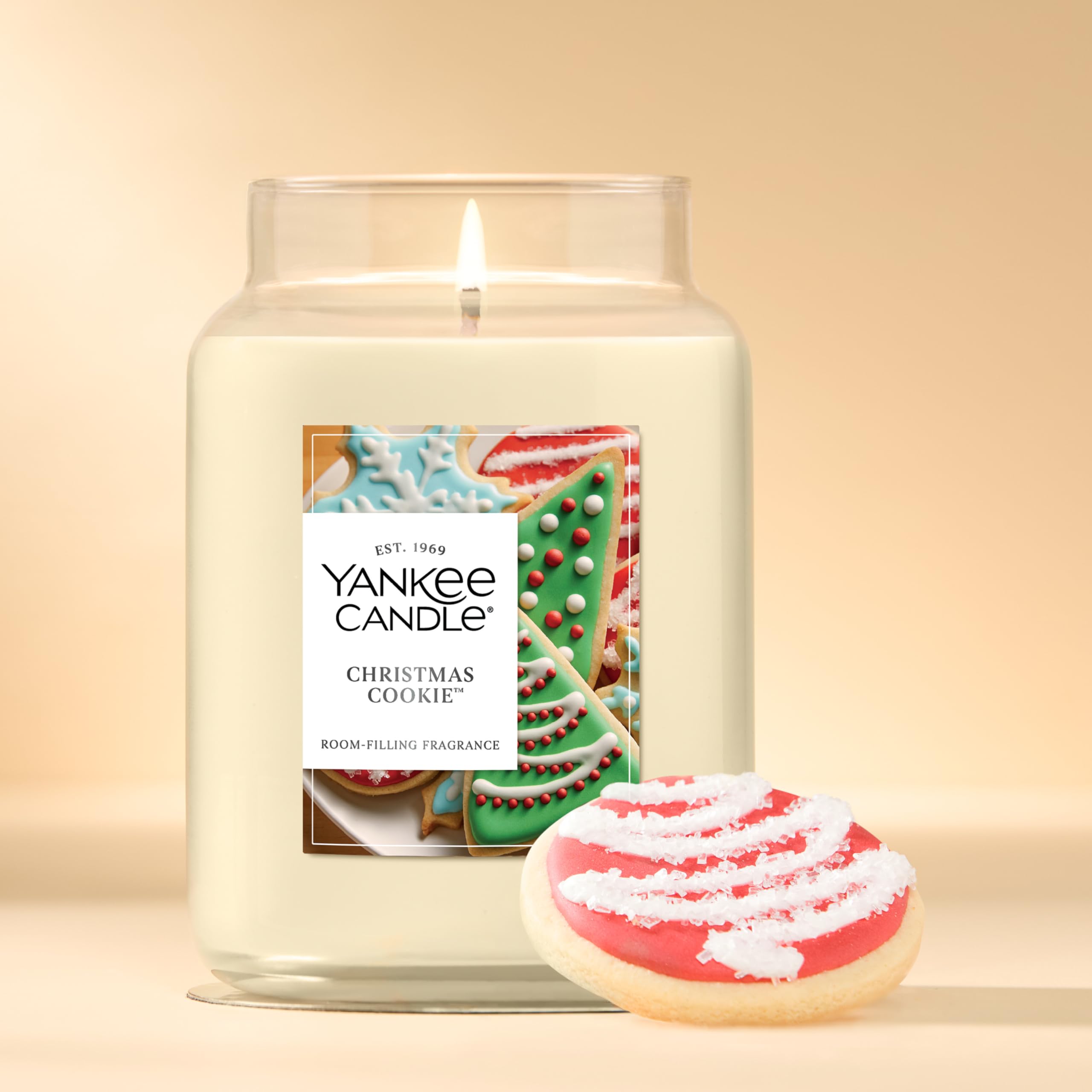 Yankee Candle label detail highlighting Christmas Cookie scent and ingredient transparency