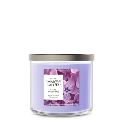 Yankee Candle front view showing jar and floral scent benefits