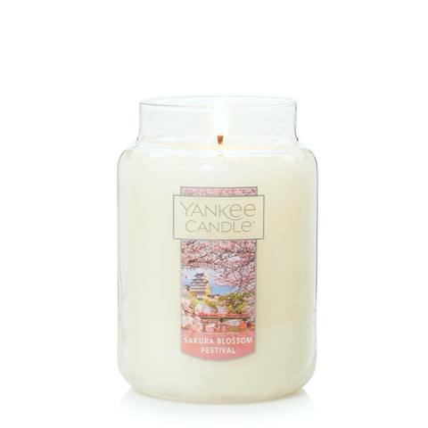 Yankee Candle close-up of label detail highlighting scent name and premium quality