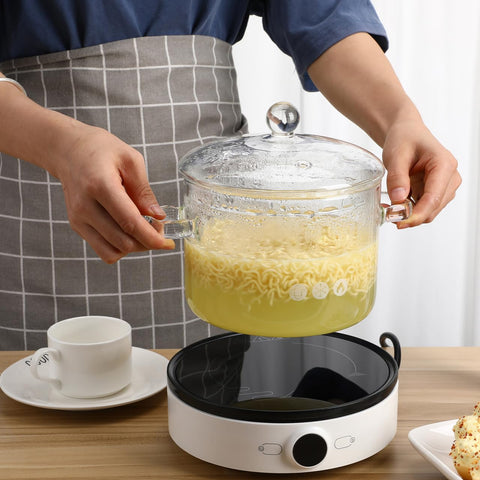 Yardwe glass pot on stovetop demonstrating stovetop compatibility and controlled heat