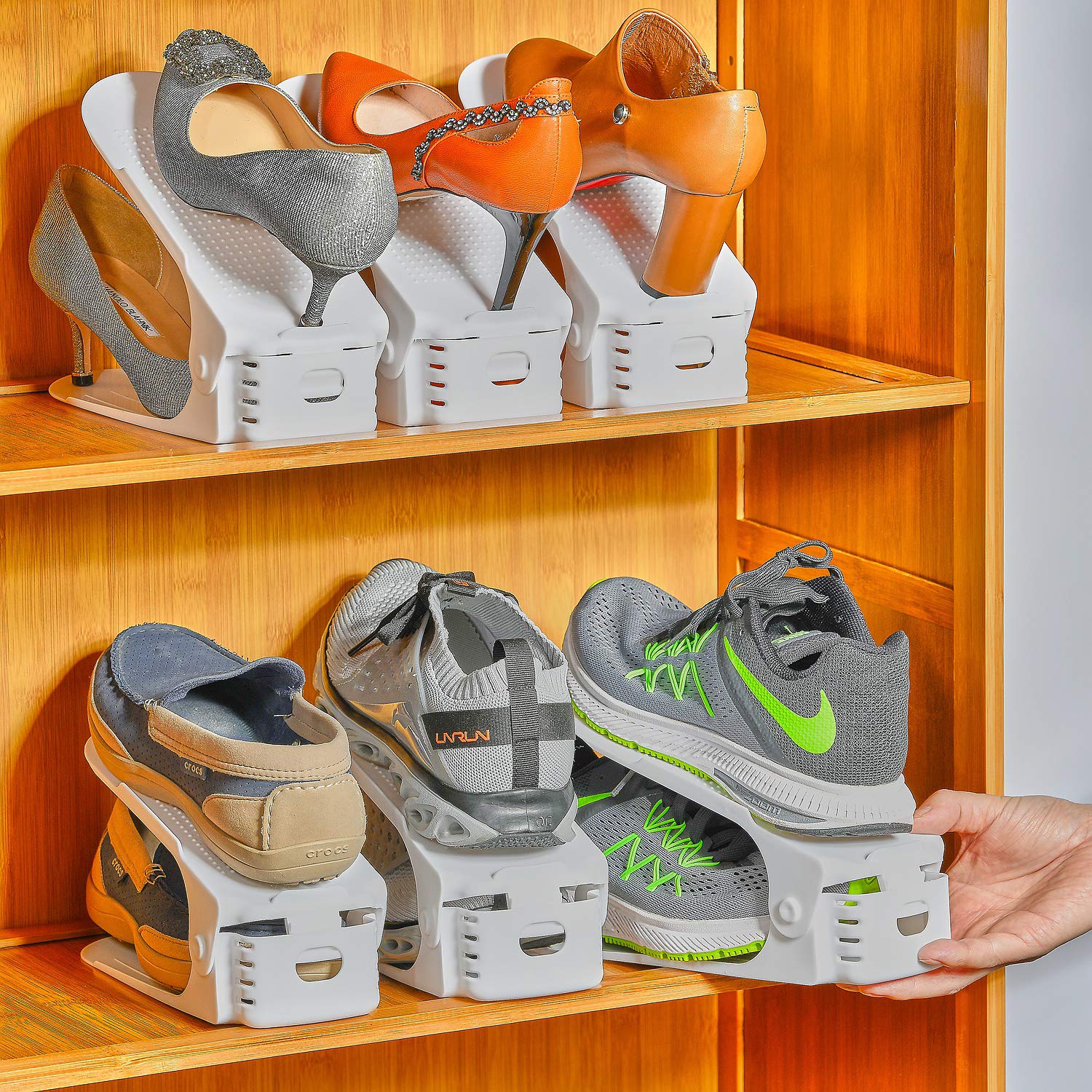 Yashong close-up of textured non-slip surface improving shoe grip
