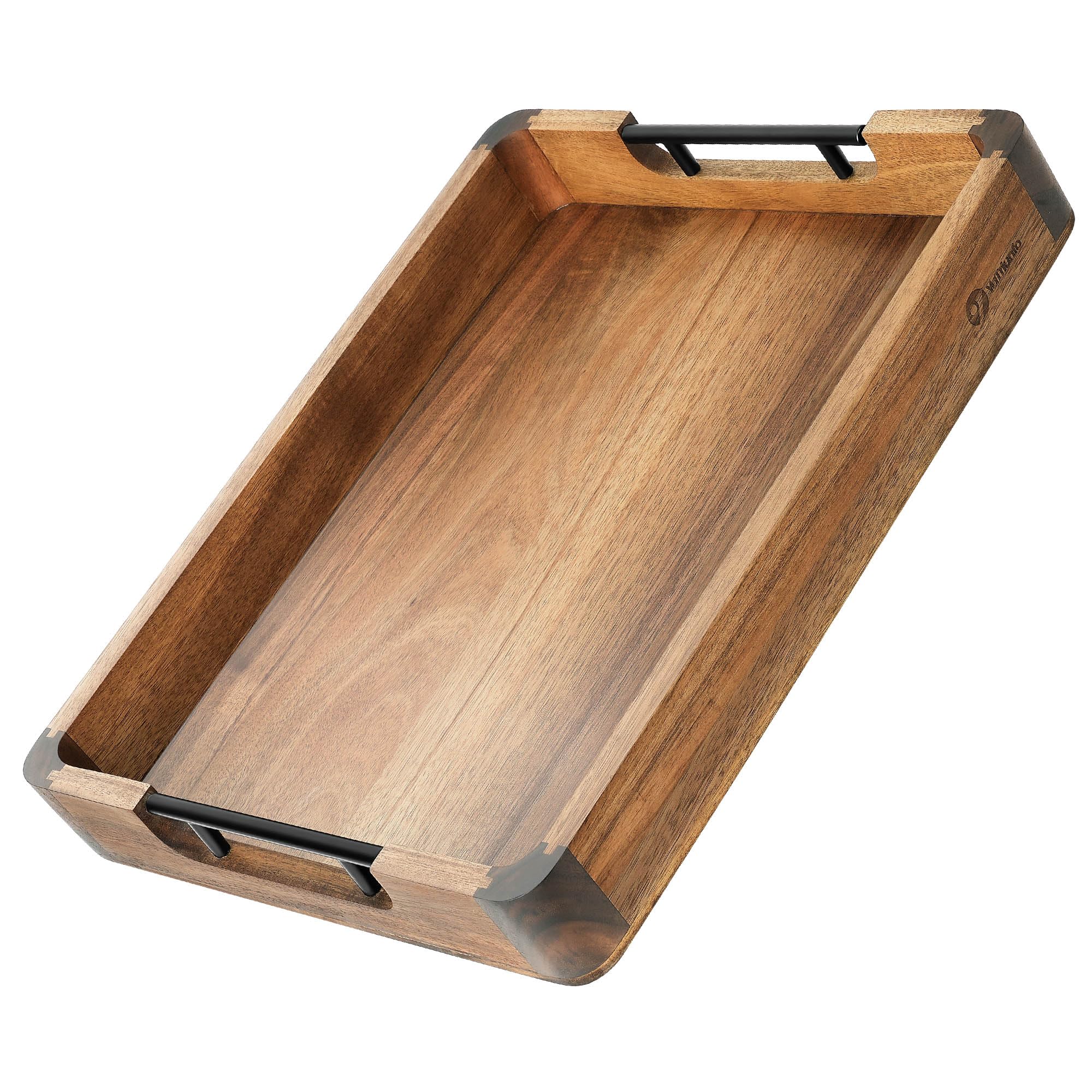 YaTriunfo front view of tray showing walnut corners and handles, enhances serving presentation