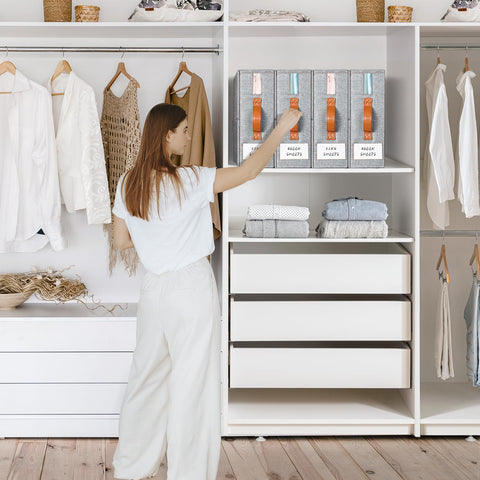 Yecaye organizer folded thin to one inch for compact storage and space saving