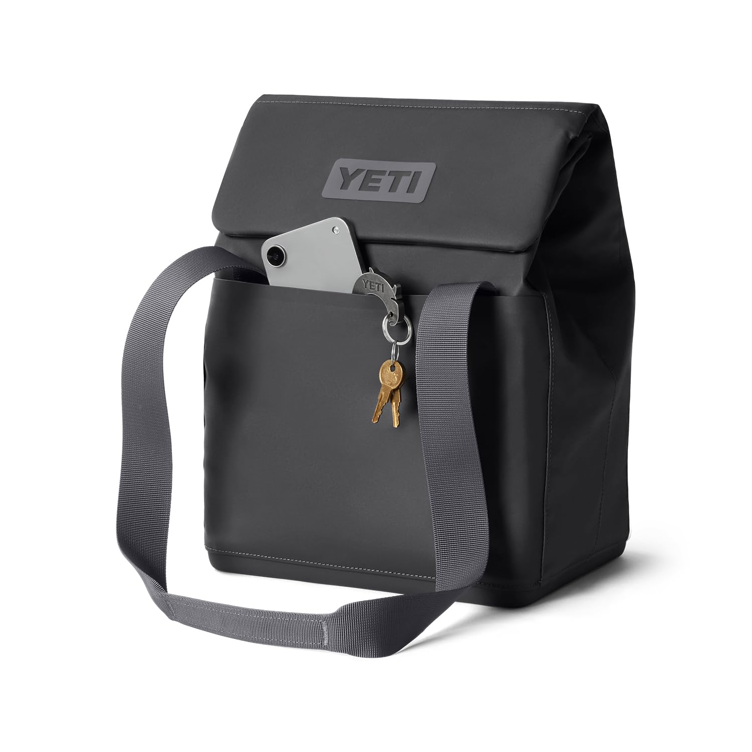 YETI Daytrip 14L Magsnap closure detail offering quick secure sealing