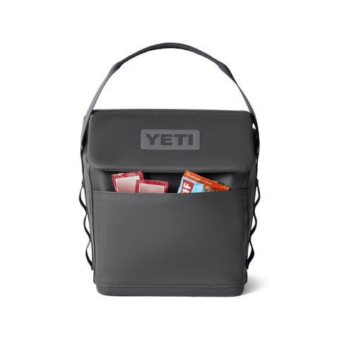 YETI Daytrip 6L MagSnap closure detail highlighting secure seal and fast opening