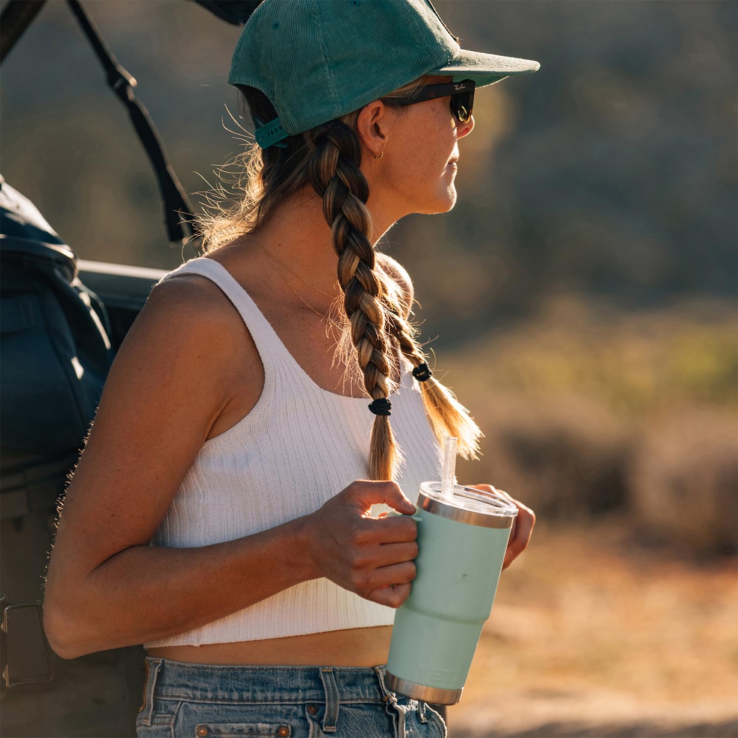 YETI handle close-up illustrating secure grip and easy carrying benefit