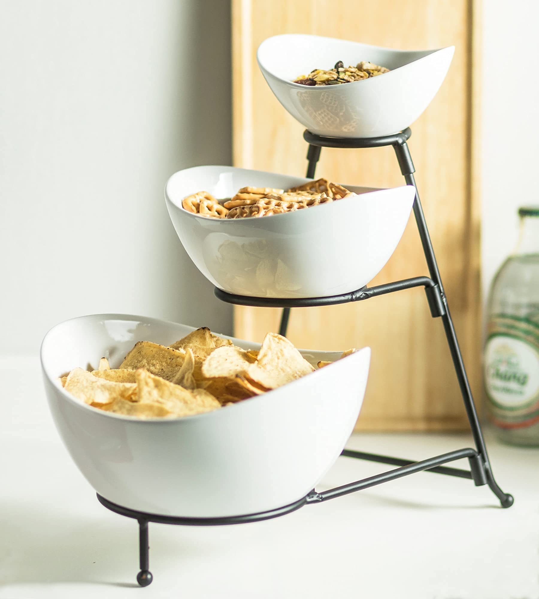 YHOSSEUN top-down view showing three-tier arrangement for easy access