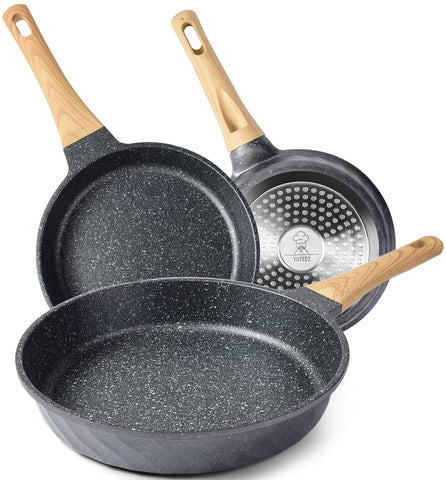 YIIFEEO skillet in a kitchen setting showcasing everyday cooking convenience