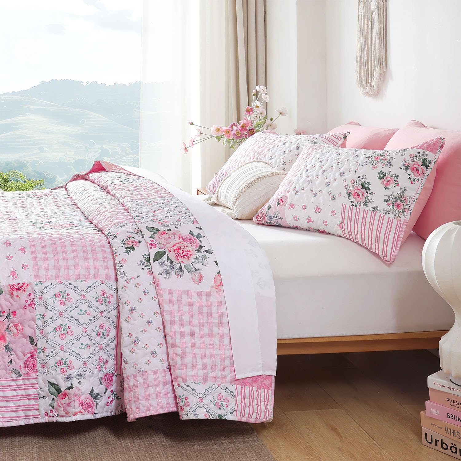 YIKUSH close-up of patchwork texture highlighting soft fabric and cozy feel