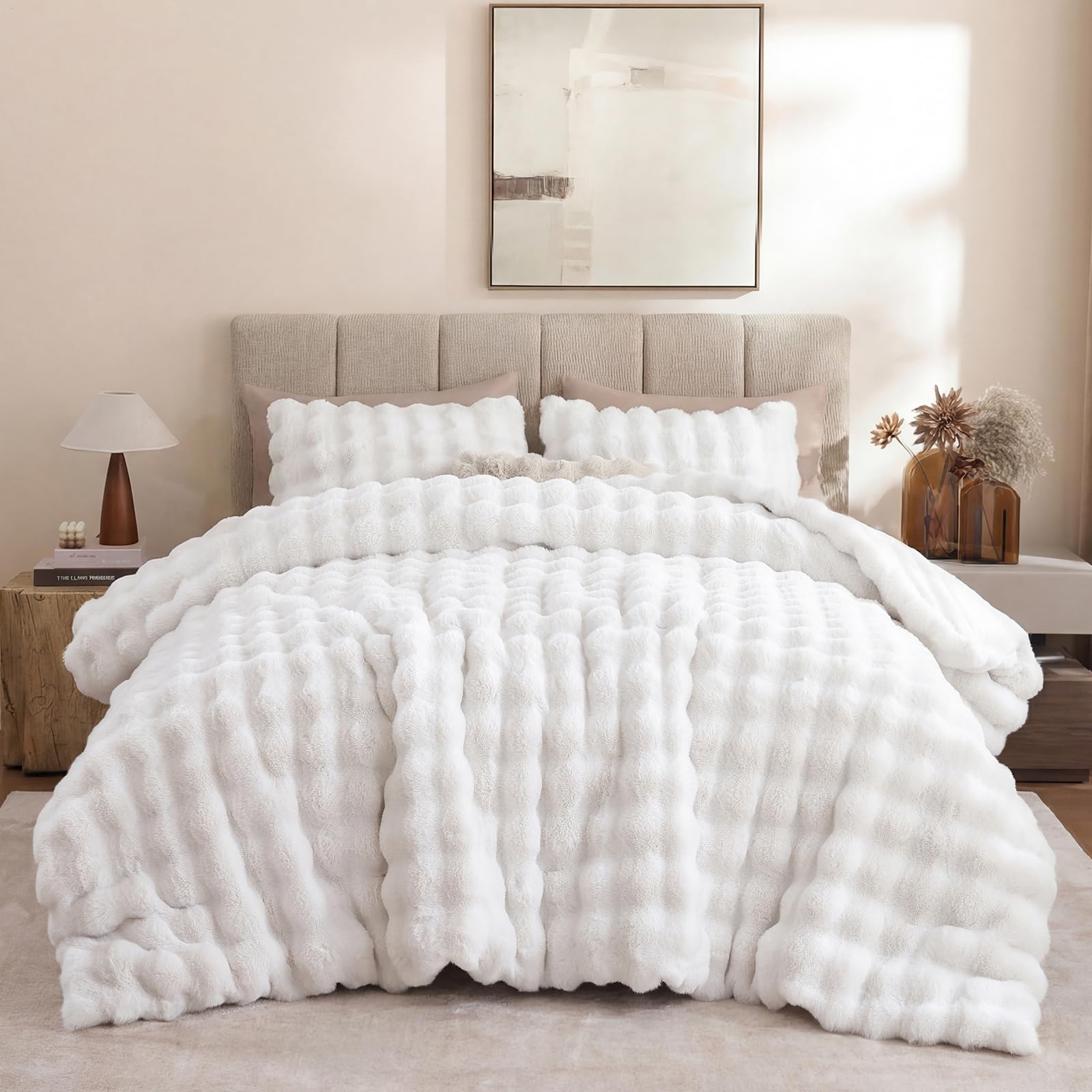 YIKUSH front view of full faux fur comforter showing plush appeal