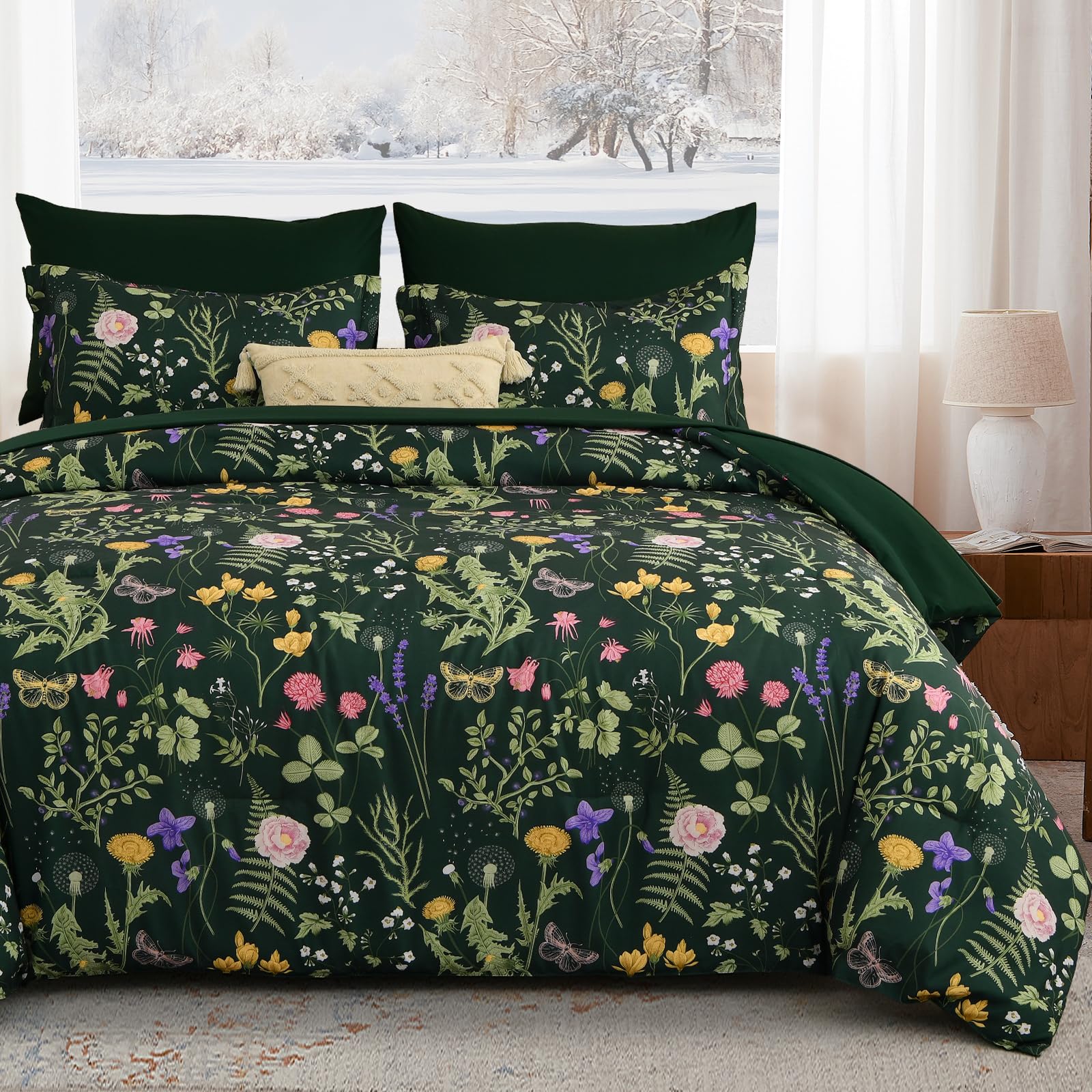 Yiran front view of queen comforter set showing full floral design and curb appeal