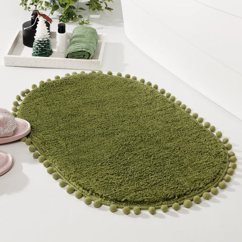 YIRDDEO pom-pom close-up highlighting decorative edge and charm