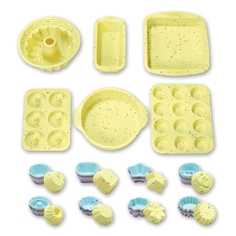 YK GDYORKITCHEN stacked storage demonstrating compact space-saving