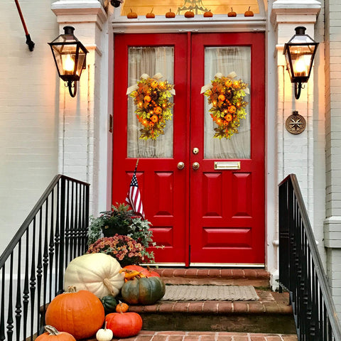 YULETIME flaxen bow detail emphasizing rustic charm and polished finish