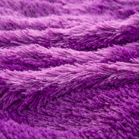 YUSOKI throw corner seam and label showing build quality benefit