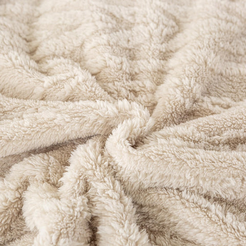 YUSOKI edge and seam detail displaying quality finish and durability