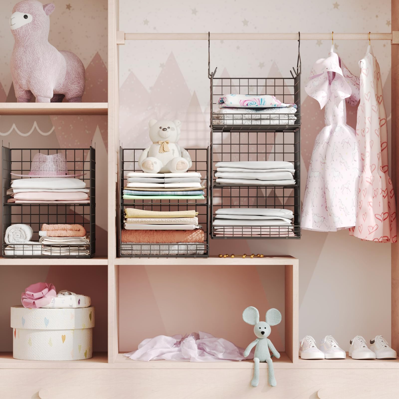 Yuyetuyo folded flat for compact storage and easy seasonal stowing