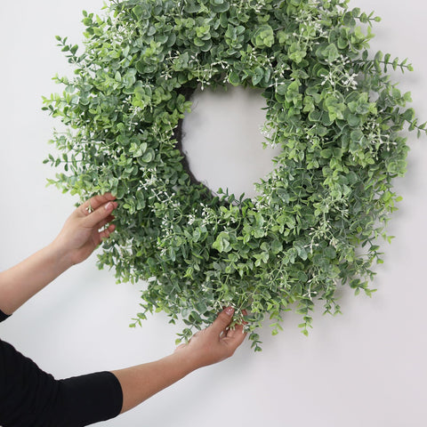 YXZZWL close leaf texture detail demonstrating lifelike, durable foliage