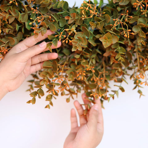 YXZZWL mantel styling brings warm fall atmosphere indoors