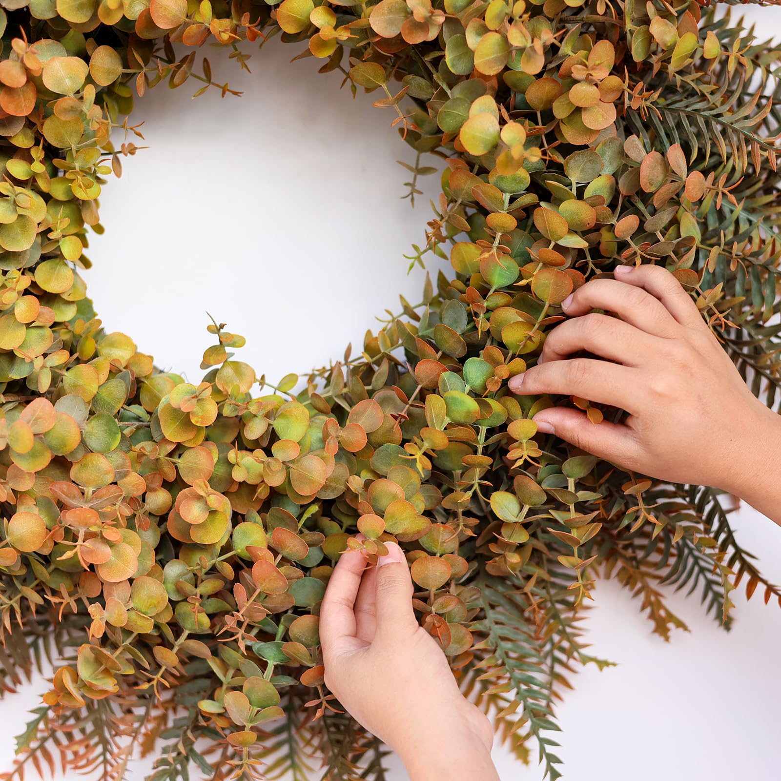 YXZZWL packed wreath in protective box ensuring safe delivery